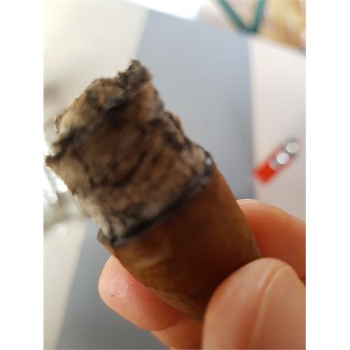 H. Upmann Vintage Cameroon Belicoso 6 1/8 * 52