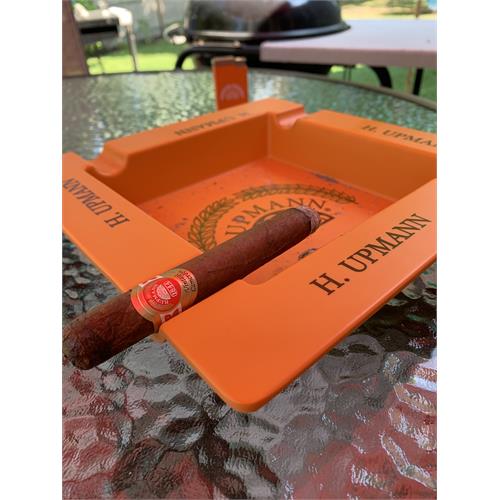 H. Upmann Vintage Cameroon Corona 5 1/2 * 44