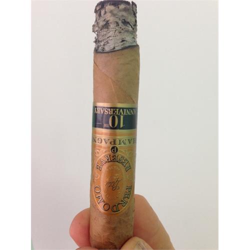 Perdomo Reserve Champagne Robusto 5  * 54