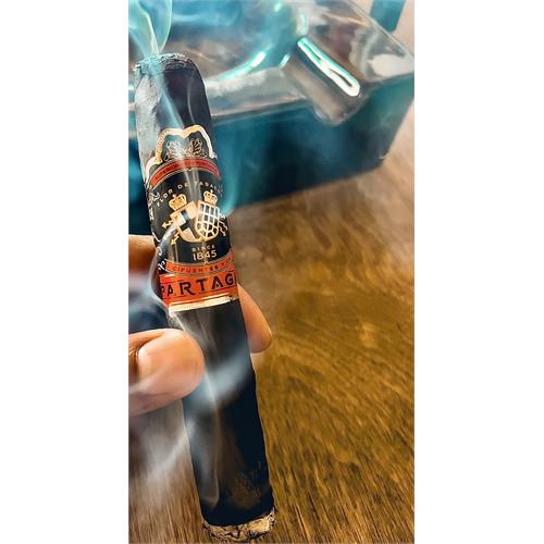 Partagas Black Label Gigante 6  * 60