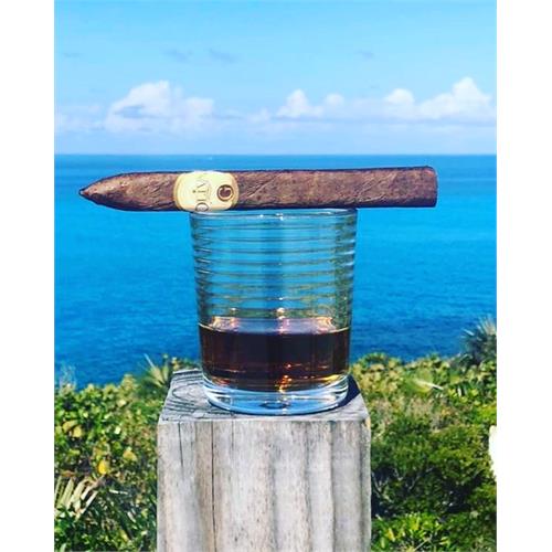 Oliva Serie G Torpedo 6 1/2 * 52