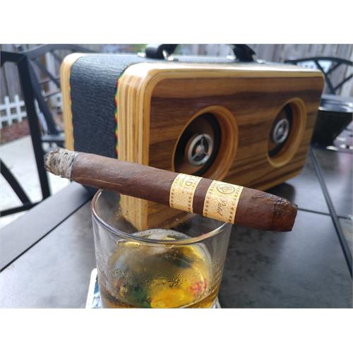 Rocky Patel Decade Torpedo 6 1/2 * 52