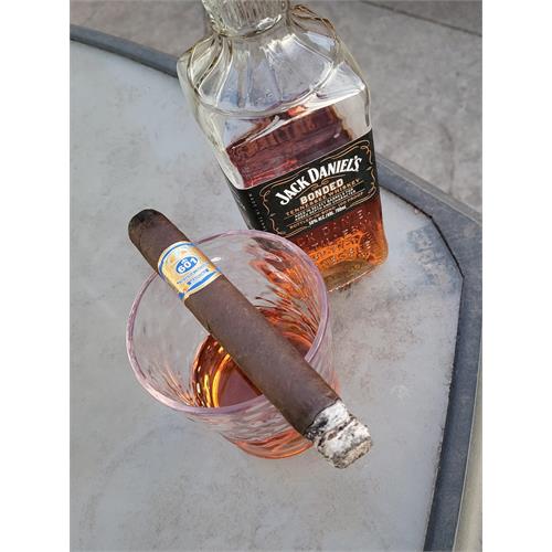 601 Maduro Box Press Toro 6 1/4 * 54