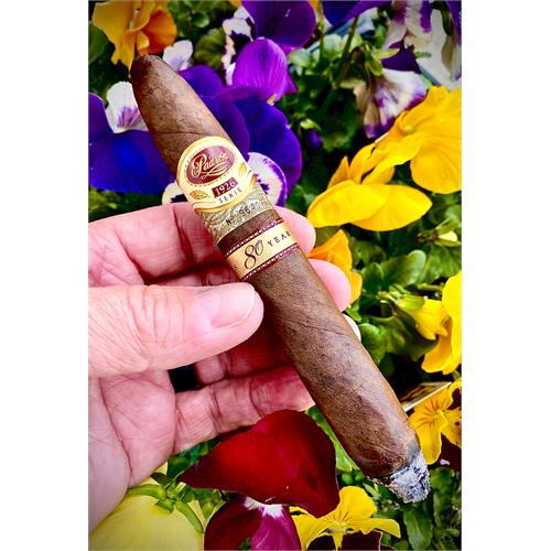 Padron 1926 Serie 80 Years Maduro 6 3/4 * 54