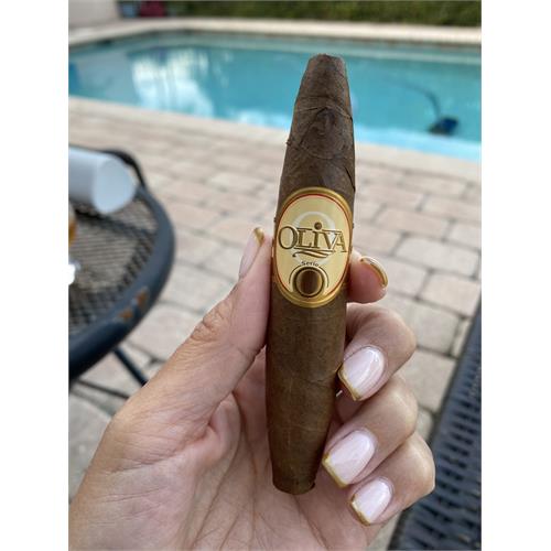 Oliva Serie O Perfecto 5  * 55