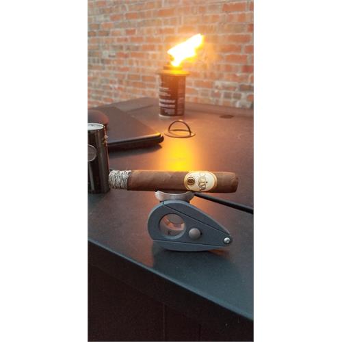 Oliva Serie O Maduro Robusto 5  * 50