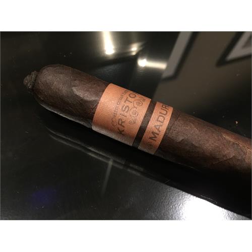 Kristoff Maduro Robusto 5 1/2 * 54