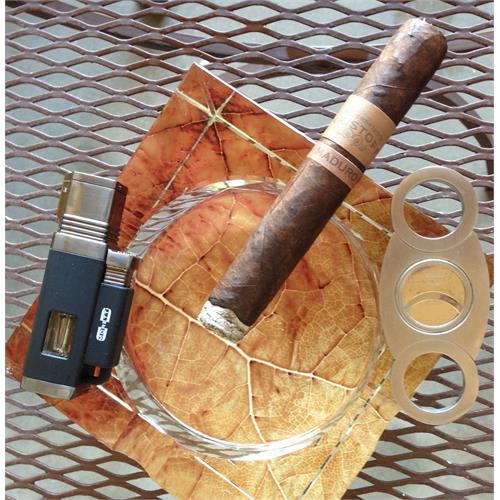 Kristoff Maduro Robusto 5 1/2 * 54