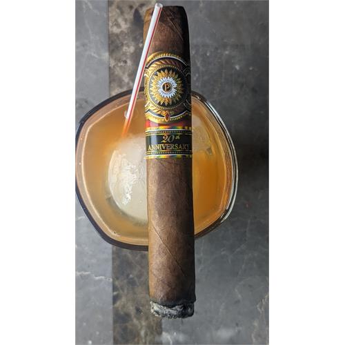 Perdomo 20th Anniversary Sun Grown E656 6  * 56