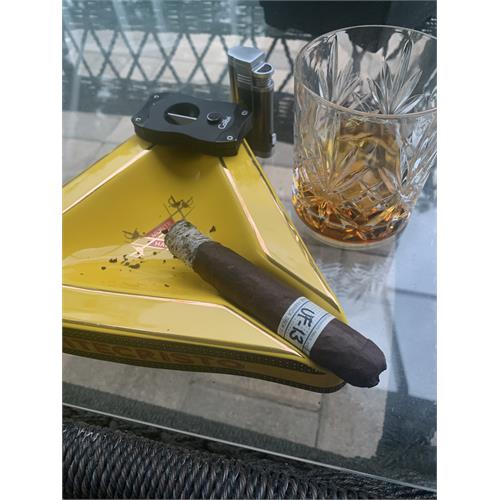 Liga Privada Unico UF 13 Dark 5  * 52