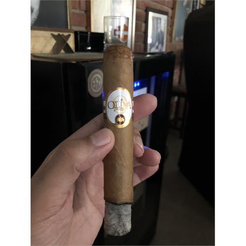 Oliva Connecticut Reserve Double Toro 6  * 60