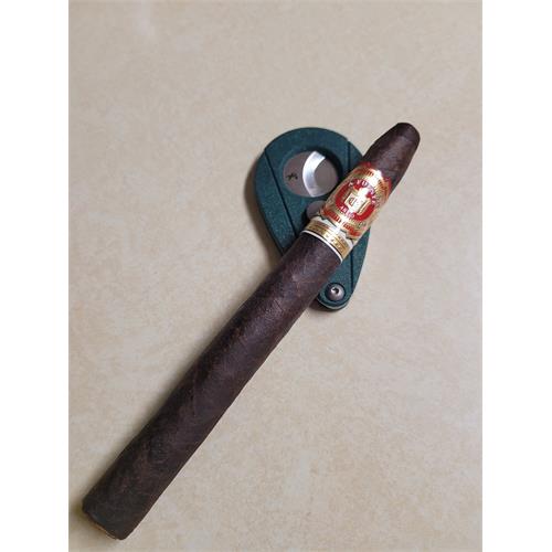 Arturo Fuente Anejo Reserva No. 888 6 5/8 * 44