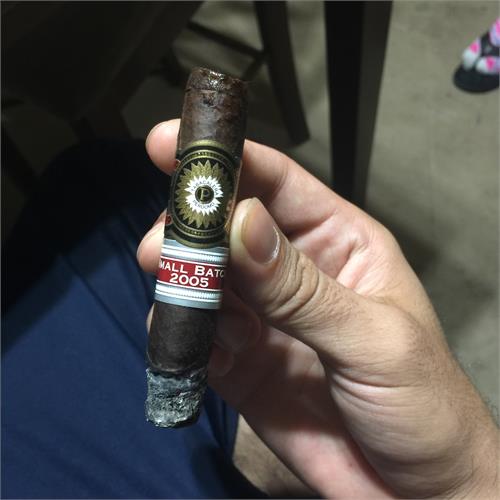 Perdomo Small Batch Series Maduro Half Corona 4  * 46