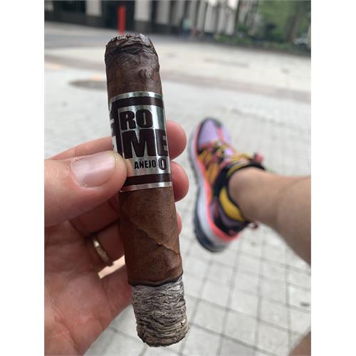 Romeo Anejo by Romeo y Julieta Robusto 5  * 54