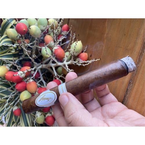 Davidoff Millennium Robusto 5 1/4 * 50