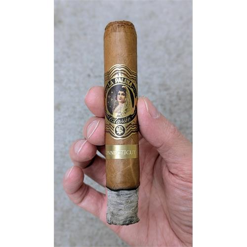 La Palina Classic Connecticut Robusto 5  * 52