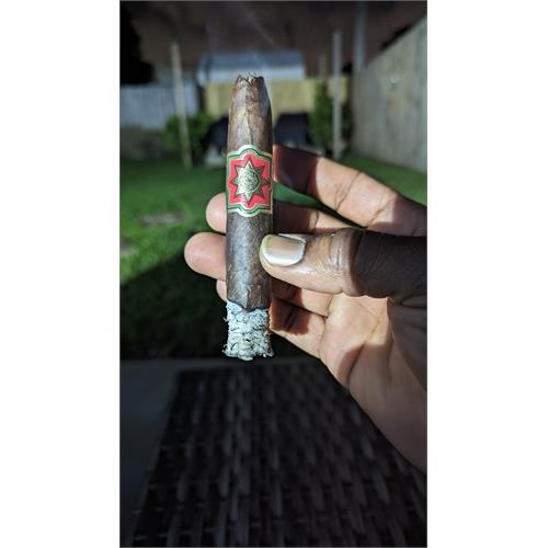 The Tabernacle Knight Commander Perfecto 6 3/4 * 52