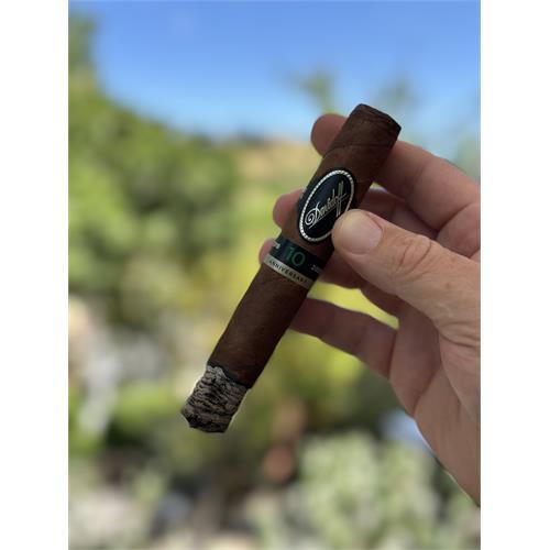 Davidoff Escurio 10th Anniversary Limited Edition Gran Toro 6  * 56