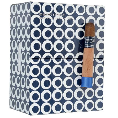 CAO Flavours Moontrance Petit Corona 4  * 40 